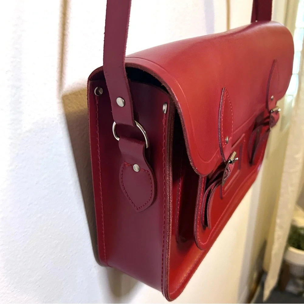 Cambridge Satchel Company 14 Inch Satchel in Red leather messenger bag academia - Picture 5 of 12